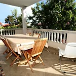 With Terrace Apartmán